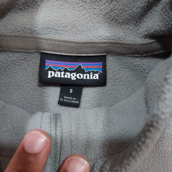 Patagonia Sweater Women's Small Gray Fleece 1/4 Zip Pullover Soft Fuzzy - Picture 3 of 6